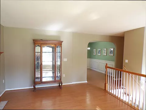 Living - 3913 E 13th Ave, Spokane, WA 99202 photo 3 of 5