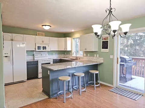 Kitchen - 3913 E 13th Ave, Spokane, WA 99202 photo 1 of 1