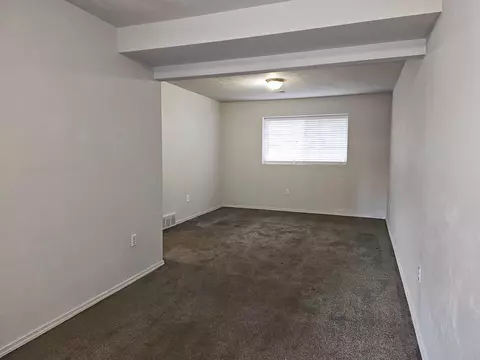 Living - 3913 E 13th Ave, Spokane, WA 99202 photo 5 of 5