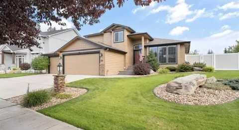 108 E Sapphire Ln, Spokane, WA 99218 photo 2
