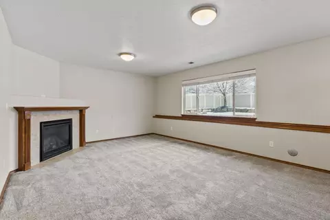 108 E Sapphire Ln, Spokane, WA 99218 photo 14