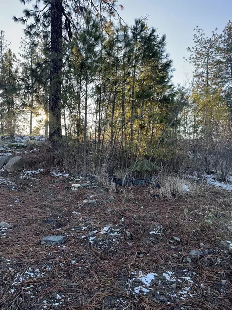 5315 W Lawton Rd, Spokane, WA 99224