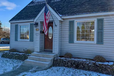 Exterior - 2608 E Central Ave, Spokane, WA 99208 photo 5 of 11