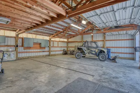 Exterior - 2608 E Central Ave, Spokane, WA 99208 photo 3 of 11