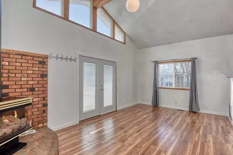 Living - 2608 E Central Ave, Spokane, WA 99208 photo 8 of 9