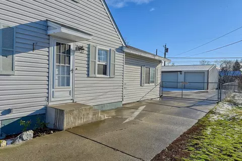 Exterior - 2608 E Central Ave, Spokane, WA 99208 photo 7 of 11