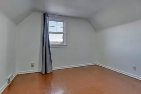 Bedroom - 2608 E Central Ave, Spokane, WA 99208 photo 3 of 4