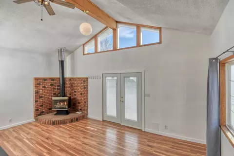 Living - 2608 E Central Ave, Spokane, WA 99208 photo 6 of 9