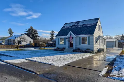 Exterior - 2608 E Central Ave, Spokane, WA 99208 photo 6 of 11