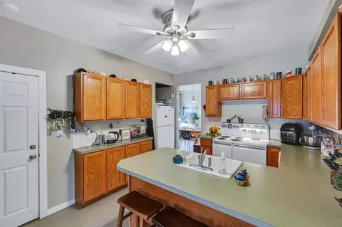 Kitchen - 420 E 7th Ave, Spokane, WA 99202 photo 4 of 4