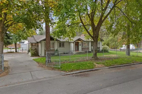 Exterior - 10004 E 10th Ave, Spokane Valley, WA 99206 photo 4 of 4