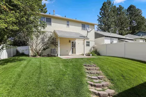 Exterior - 10104 E 16th Ave, Spokane Valley, WA 99206 photo 5 of 7
