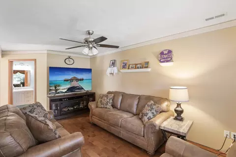 Living - 10104 E 16th Ave, Spokane Valley, WA 99206 photo 1 of 1