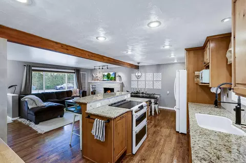 12117 E 25th Ave, Spokane Valley, WA 99206 photo 5