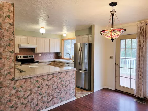 Kitchen - 2703 E Thurston Ave, Spokane, WA 99223 photo 1 of 3
