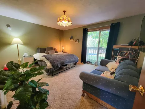 Bedroom - 2703 E Thurston Ave, Spokane, WA 99223 photo 3 of 8
