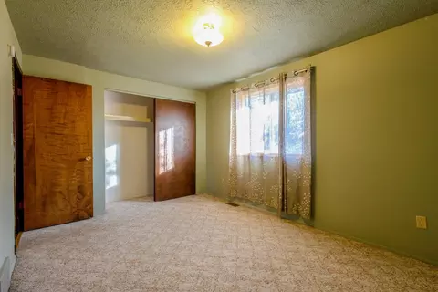 Bedroom - 2703 E Thurston Ave, Spokane, WA 99223 photo 4 of 8