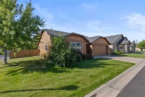 Exterior - 7618 E 6th Ln, Spokane, WA 99212 photo 7 of 7