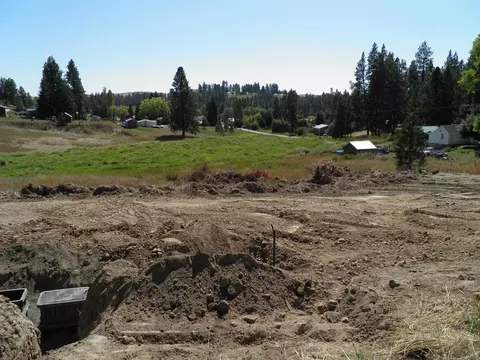 338 Emma St, Rockford, WA 99030