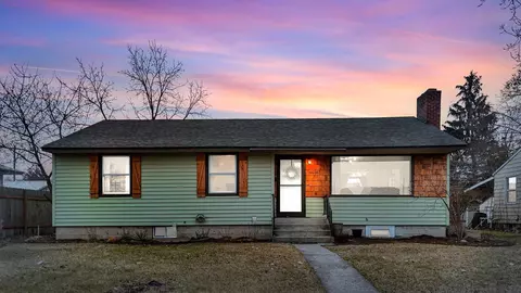 4616 N Gustavus St, Spokane, WA 99205