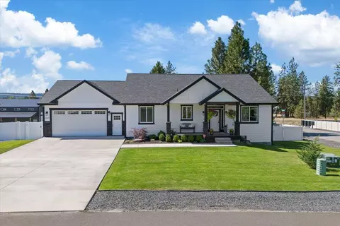 60837 Westview Dr, Nine Mile Falls, WA 99026