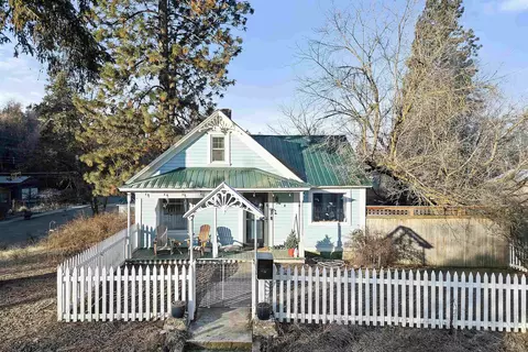 726 S Cook St, Spokane, WA 99202