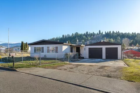 602 S Tschirley Rd, Greenacres, WA 99016