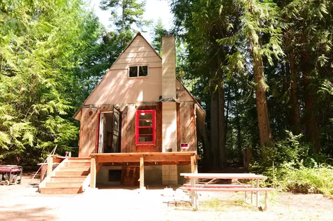 5002 Buck Creek Rd, Newport, WA 99156