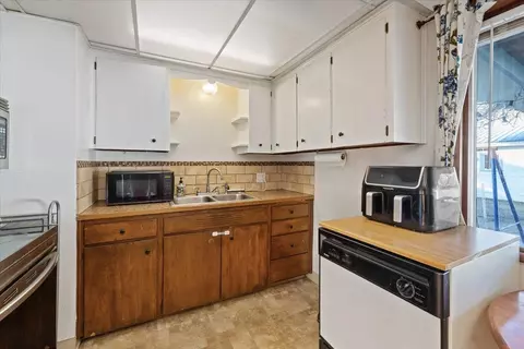 1127 E Central Ave, Spokane, WA 99208 photo 9