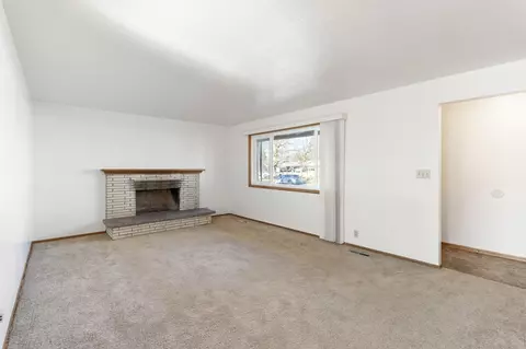 11722 E 15th Ave, Spokane Valley, WA 99206 photo 4