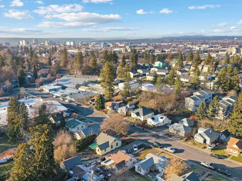 1512 E 8th Ave, Spokane, WA 99202 photo 32