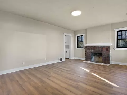 1512 E 8th Ave, Spokane, WA 99202 photo 6