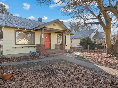 1512 E 8th Ave, Spokane, WA 99202 photo 2