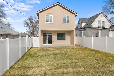 Exterior - 2414 Everett Ave, Spokane, WA 99217 photo 5 of 5