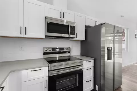 Kitchen - 2414 Everett Ave, Spokane, WA 99217 photo 3 of 3
