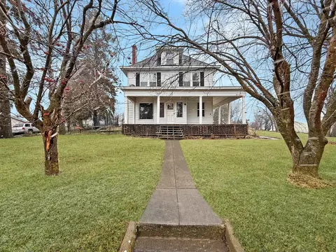 104 W Adams St, Garfield, WA 99130