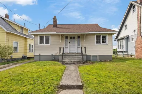 1018 E Desmet Ave, Spokane, WA 99202