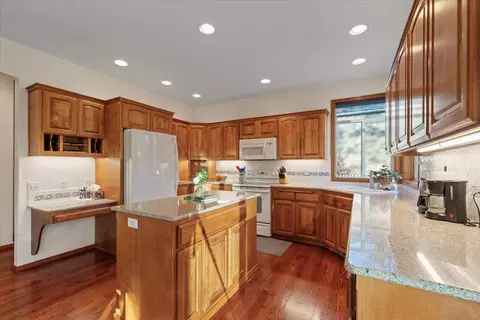 728 E Golden Rd, Spokane, WA 99208 photo 13