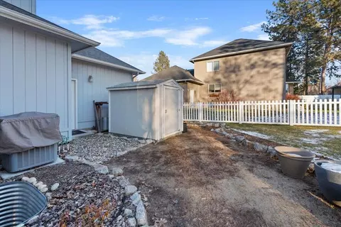 728 E Golden Rd, Spokane, WA 99208 photo 32