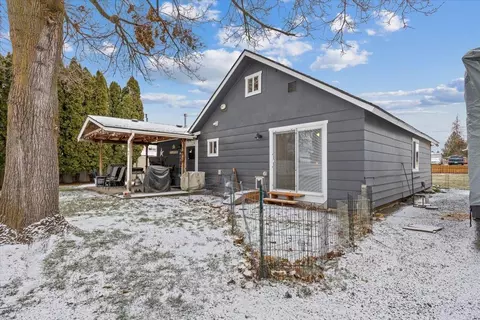 Exterior - 13623 E 12th Ave, Spokane Valley, WA 99216 photo 3 of 5