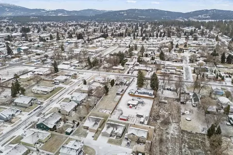 View/Area - 13623 E 12th Ave, Spokane Valley, WA 99216 photo 9 of 11