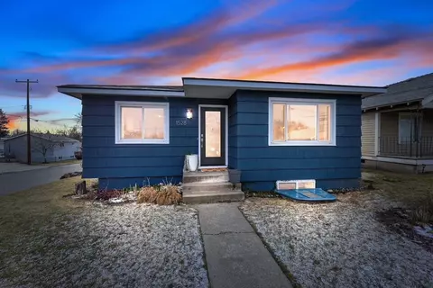 1528 E Ostrander Ave, Spokane, WA 99207