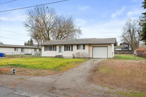 Exterior - 10902 E 10th Ave, Spokane Valley, WA 99206 photo 1 of 11