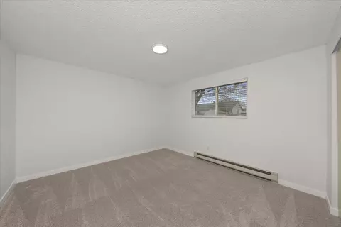 Bedroom - 10902 E 10th Ave, Spokane Valley, WA 99206 photo 1 of 4