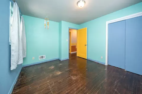 Bedroom - 1425 E Central Ave, Spokane, WA 99208 photo 6 of 6