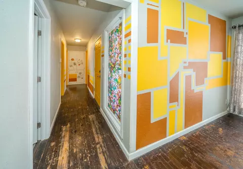 Entry Way - 1425 E Central Ave, Spokane, WA 99208 photo 2 of 4