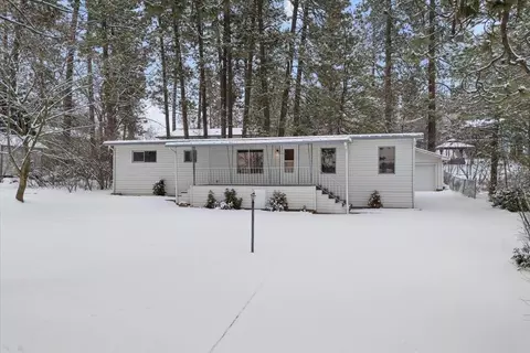 11017 S Silver Lake Rd, Medical Lake, WA 99022