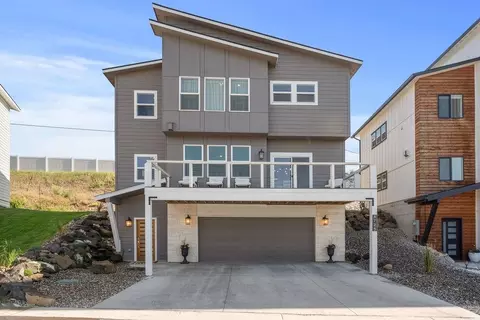 4725 N Woodlawn Ln, Spokane Valley, WA 99216