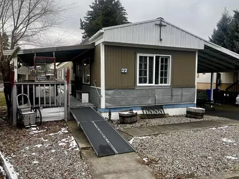 208 S Neyland Ave #22, Liberty Lake, WA 99019