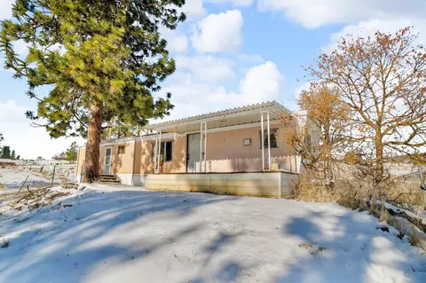 6619 N Harvard Rd, Newman Lake, WA 99025